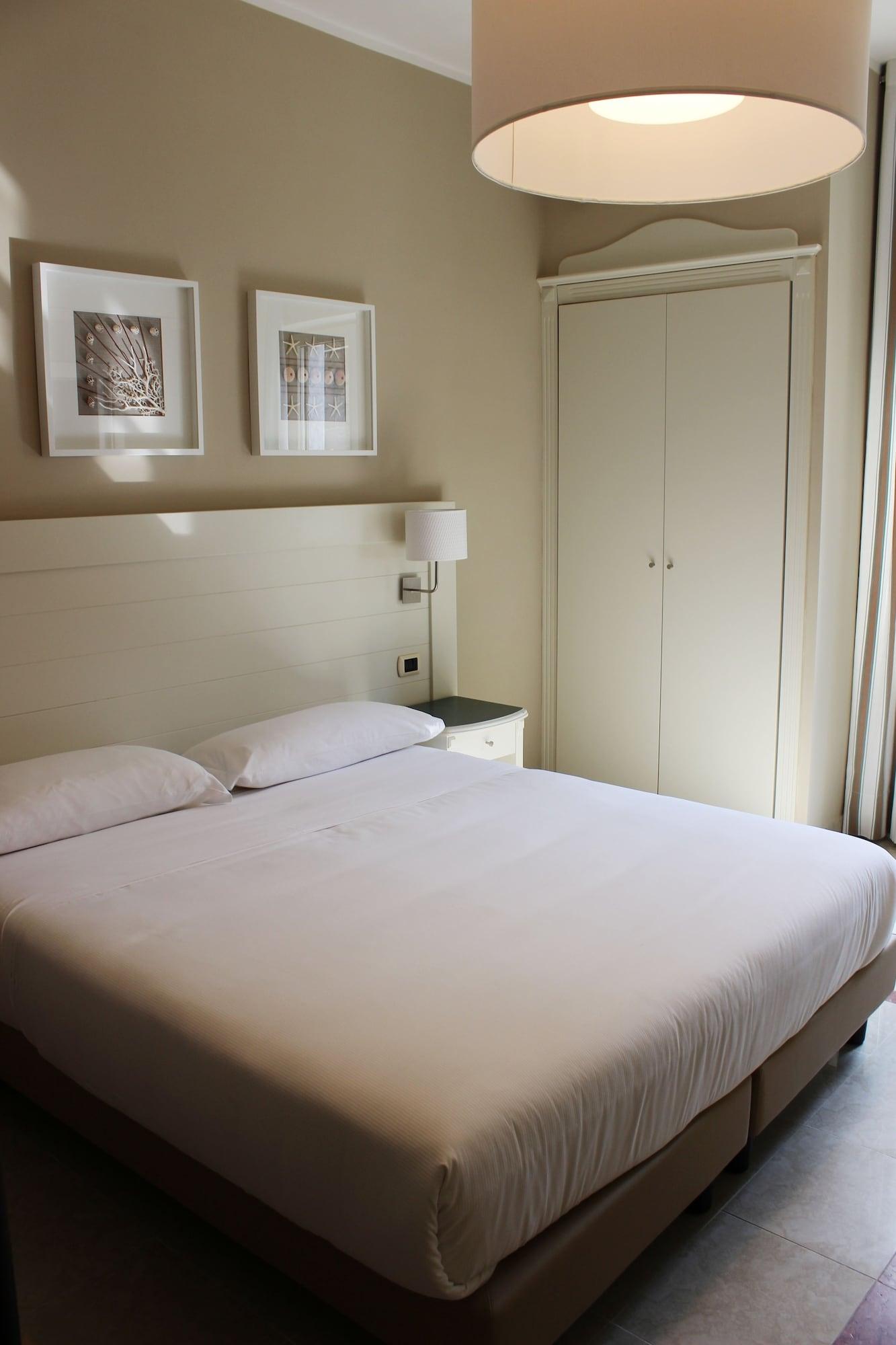 Astoria 3*
