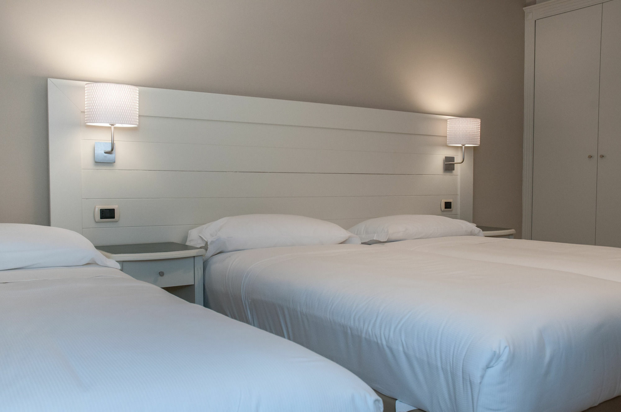 Hotel Astoria 3*