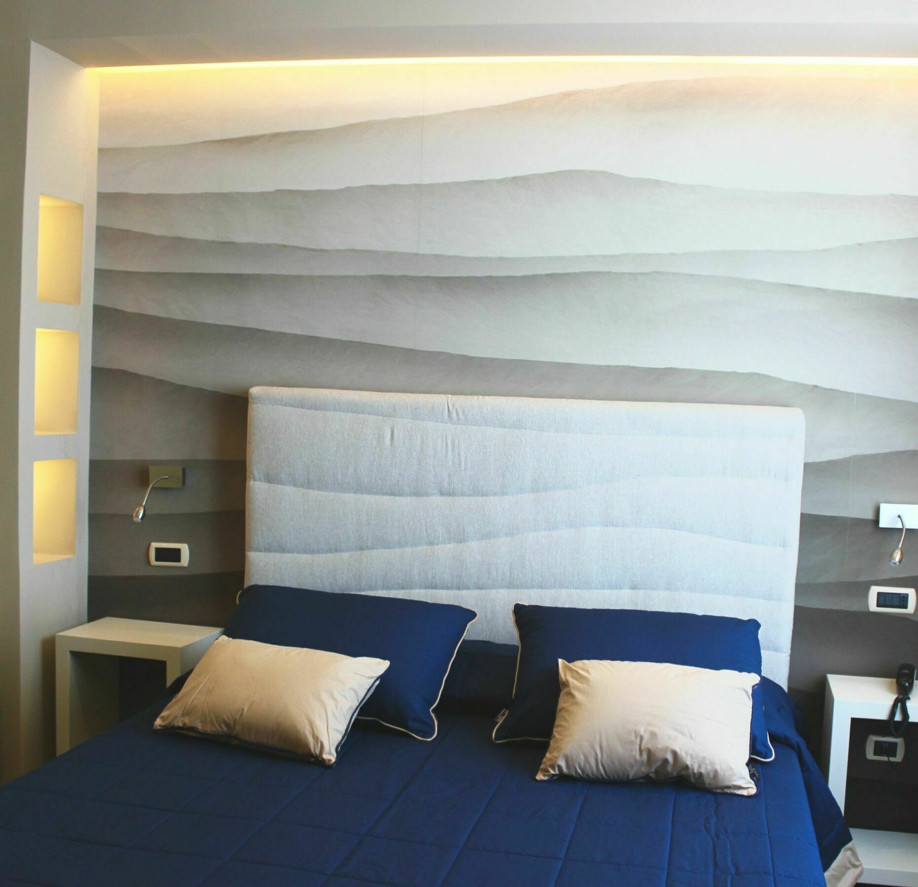 Astoria Hotel 3*